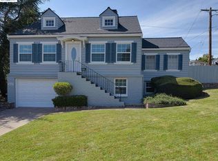 18797 Sandy Rd, Castro Valley, CA 94546