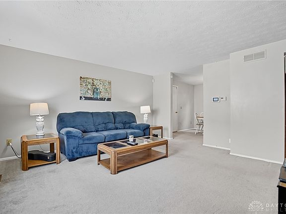 3rd image of 3055 Sovereign Dr