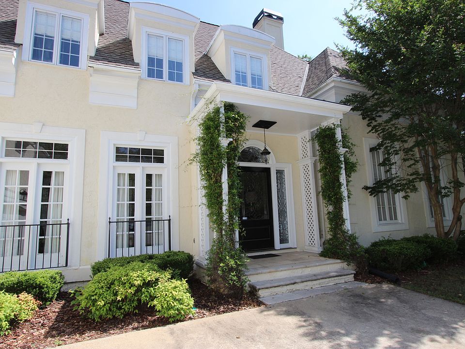 2nd image of 5530 Chelsen Wood Dr