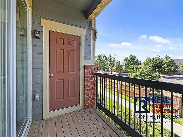 2133 Krisron Rd #C-207 — Photo 18