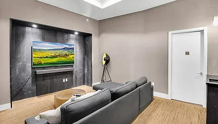 Rented by Farside Realty LLC