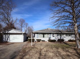 2105 N Wellington Dr, Peoria, IL