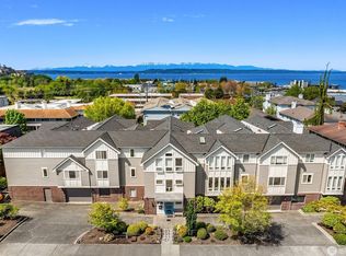 232 4th Ave S APT 304, Edmonds, WA 98020