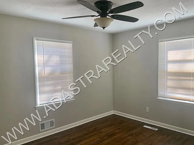 6200 Northern Ave — Photo 9