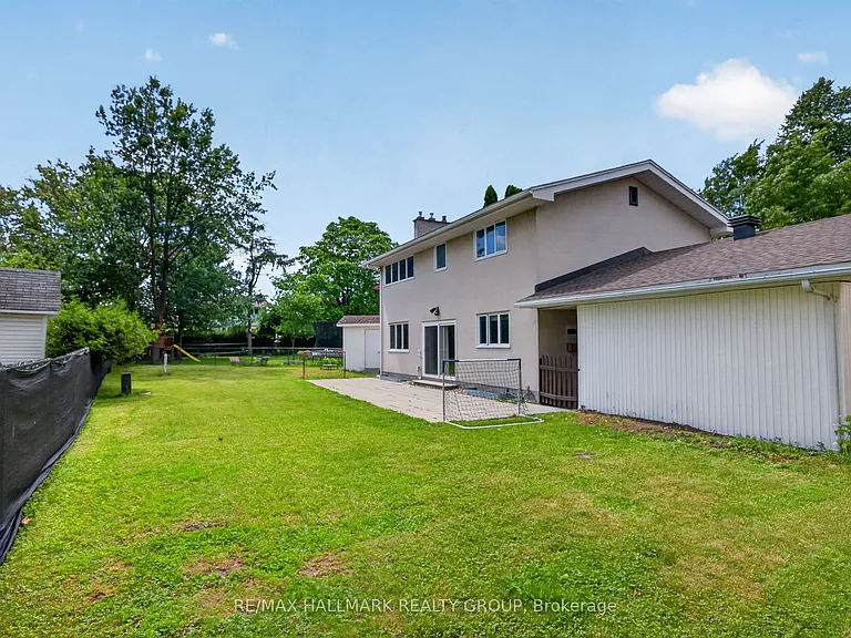 1038 Arnot Rd — Photo 37