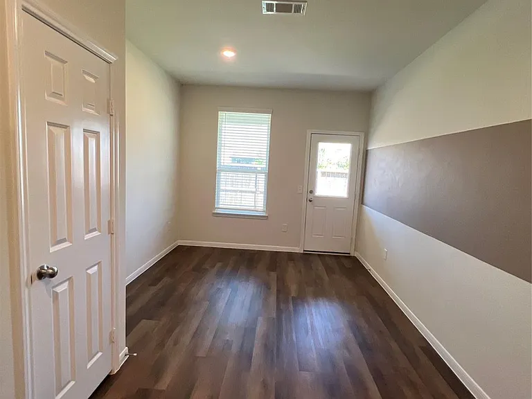 4410 Rushing Ridge Ct — Photo 27
