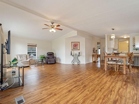 2nd image of 5314 SW 29th Avenue