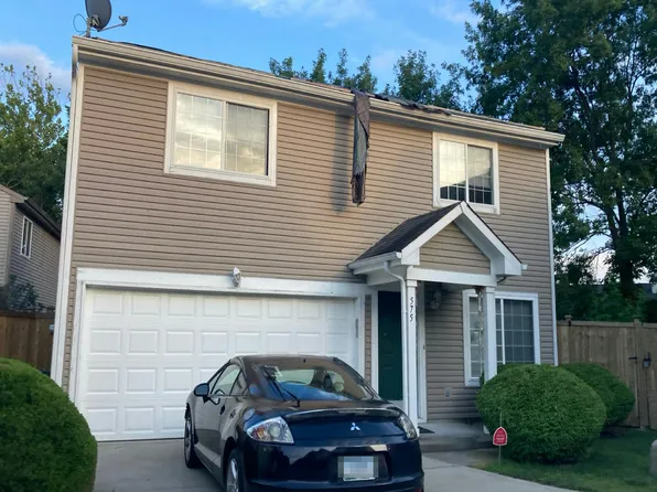 575 Scotch Pine Dr, Greenwood, IN 46143