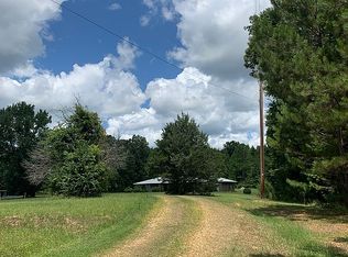 1469 Griffith Rd, Cedarbluff, MS 39741