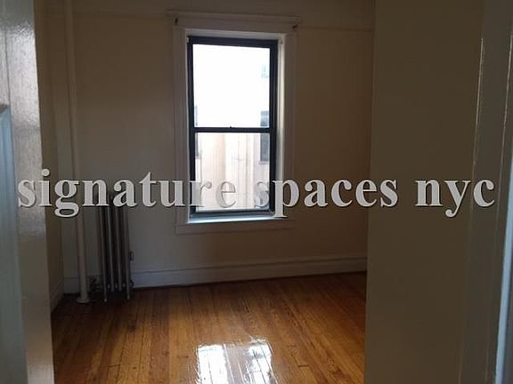 5th image of 3528 34th St APT 3C