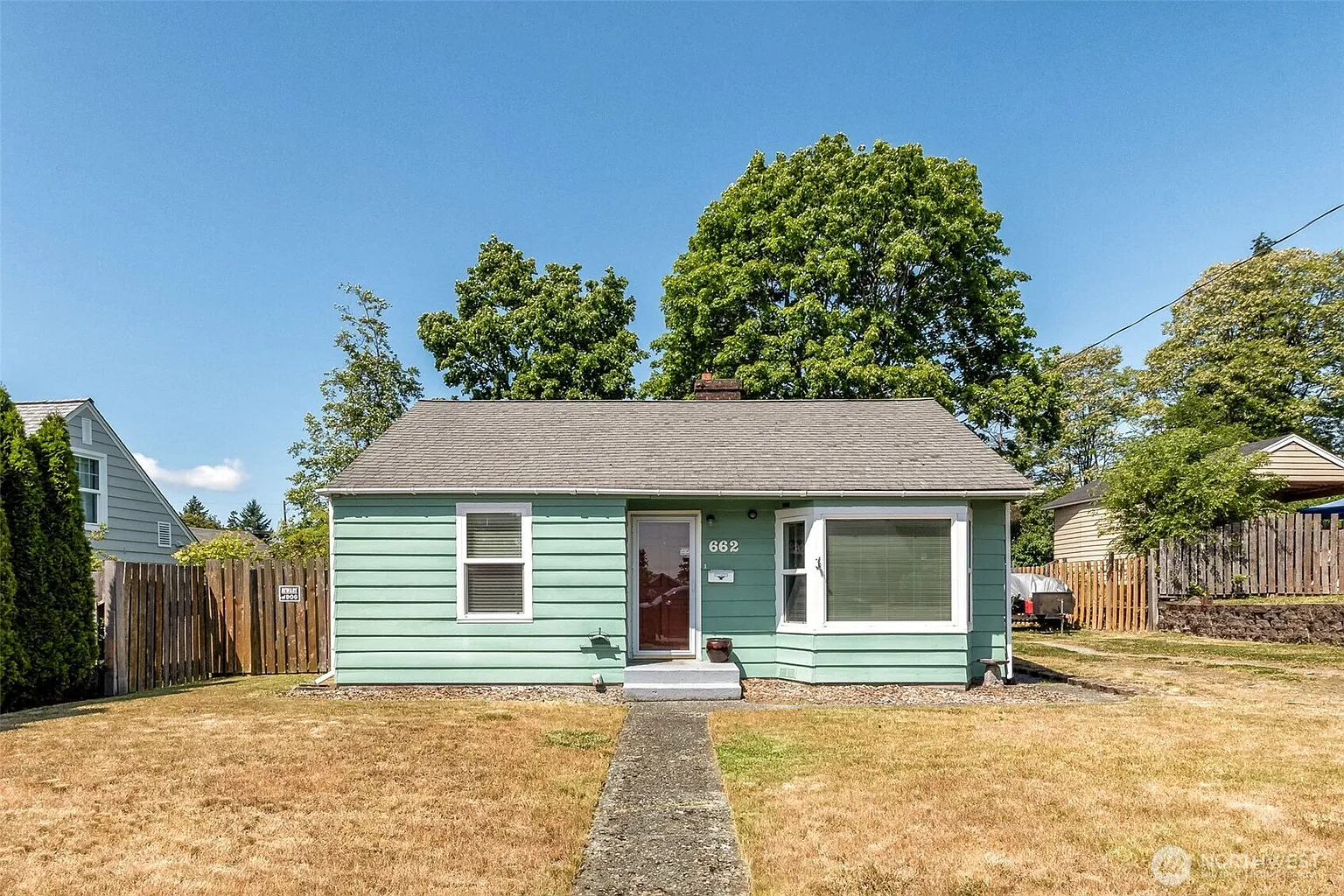 662 SW 137th Street photo 1