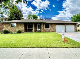 1905 University Ave, Williston, ND 58801