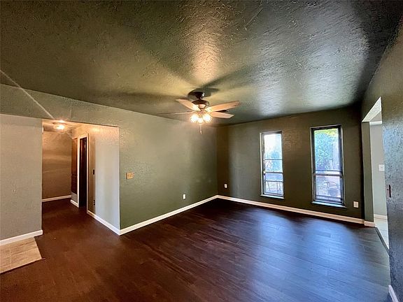 4th image of 600 Ashley Dr