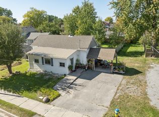 16 Snooks Rd, Georgina, ON L0E 1R0