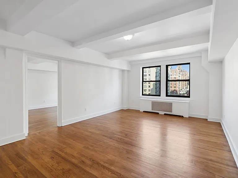 253 W 72nd St #1201 — Photo 5
