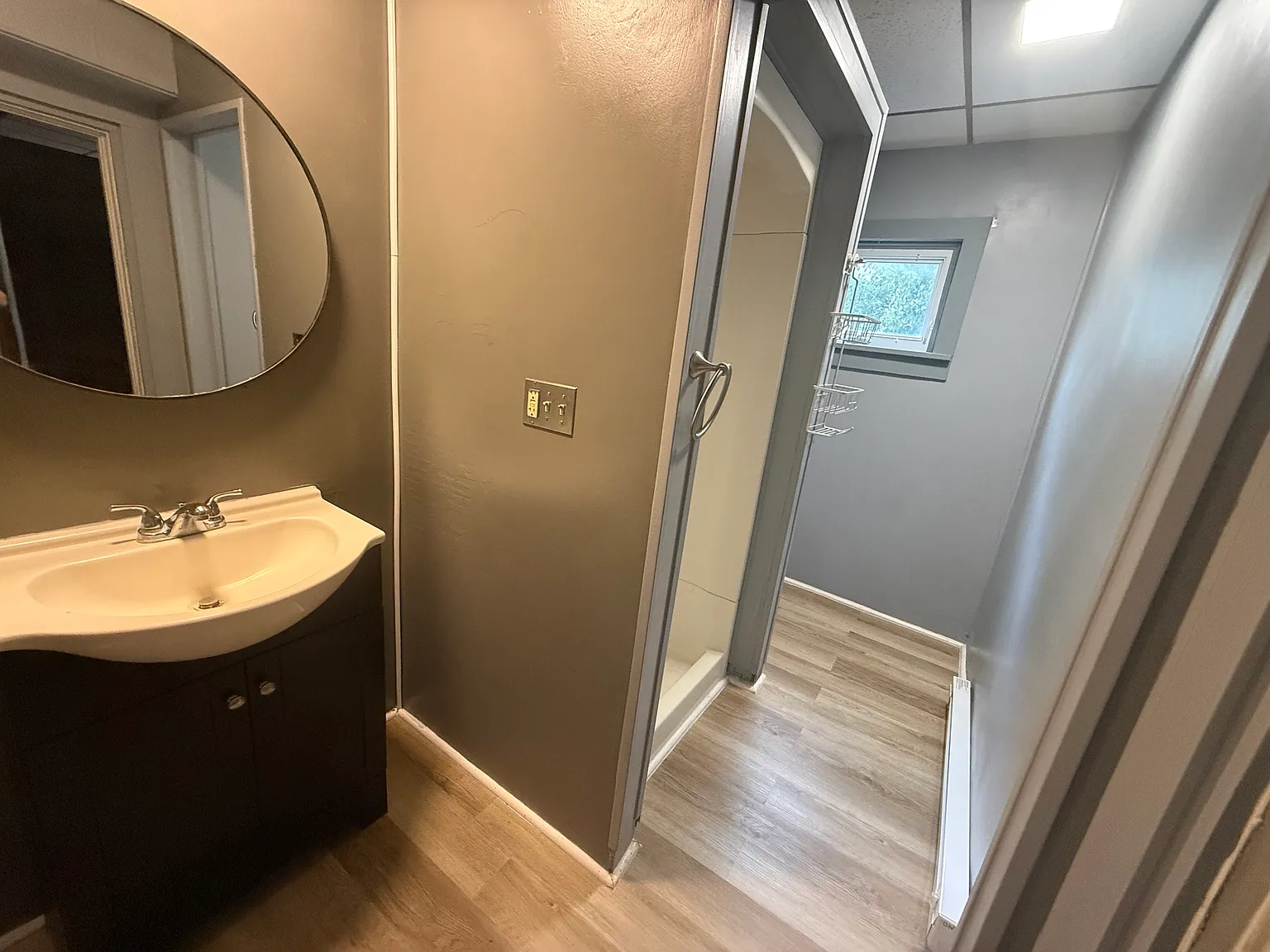 1 bed, 1000 sqft, $950 — Photo 3