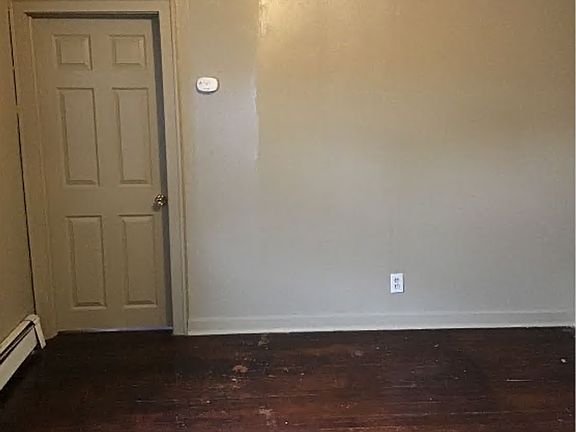 5th image of 31 W King St APT 3