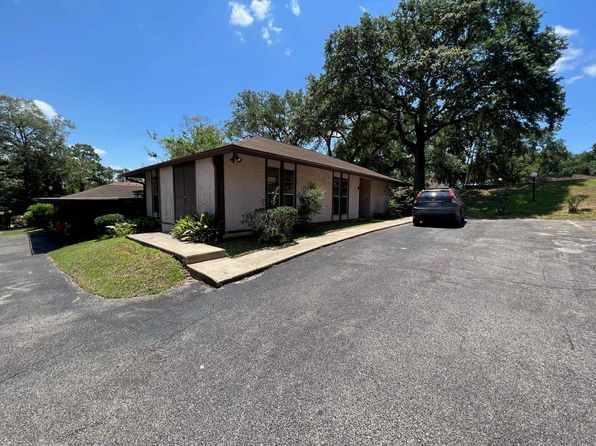 420 Westwood Dr