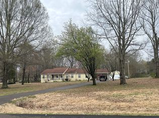 128 W Sweetwater Rd, Byhalia, MS 38611