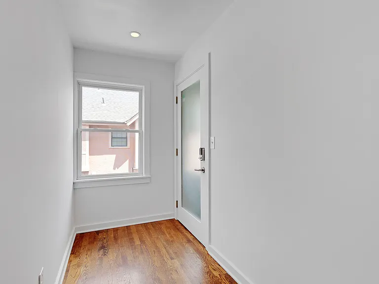 5025 Grand Ave #2 — Photo 18
