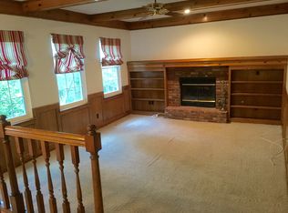 15746 W 148th Ter, Olathe, KS 66062