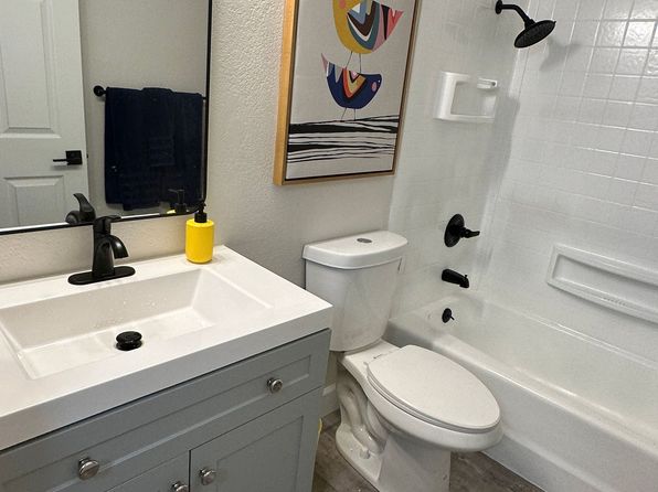 2764 Crossroads Blvd #C04B4EC8B