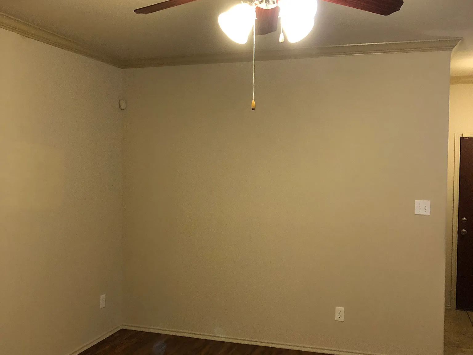 3 bed, 1393 sqft, $1,800 — Photo 4