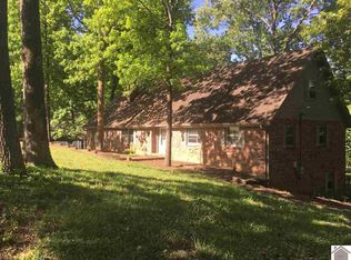 107 Nottingham Ln, Murray, KY 42071