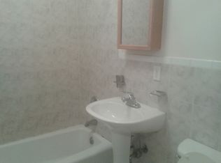 2423 29th St APT 2, Astoria, NY 11102