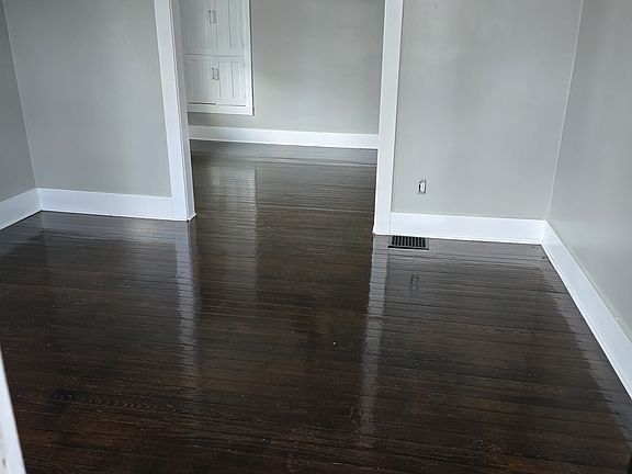 2nd image of 1230 Edward Dr