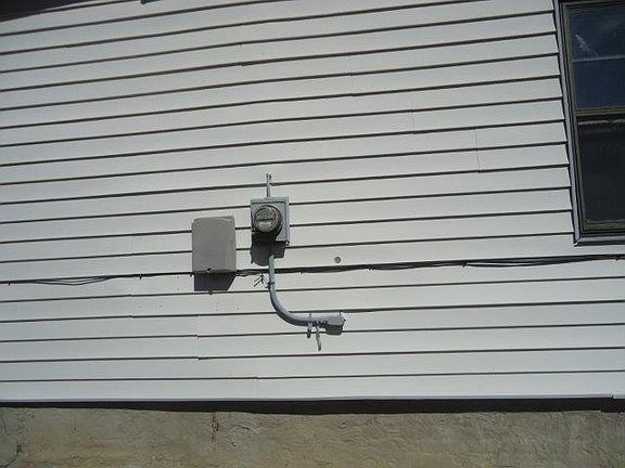 4th image of 2710 Elmwood Ave