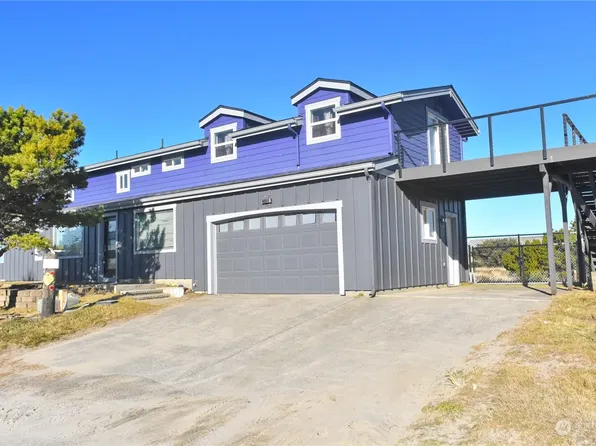 701 Oysterville Road, Ocean Park, WA 98640