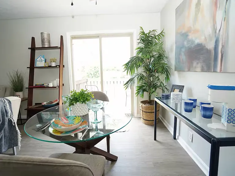 901 Crosshill Dr #5 — Photo 12