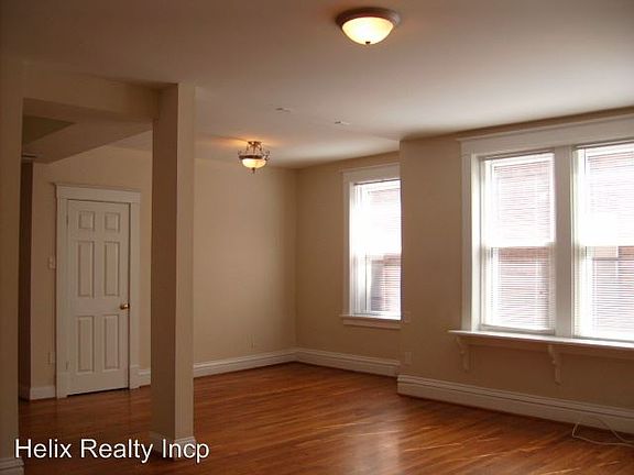 3rd image of 732 Westgate Ave APT 1N