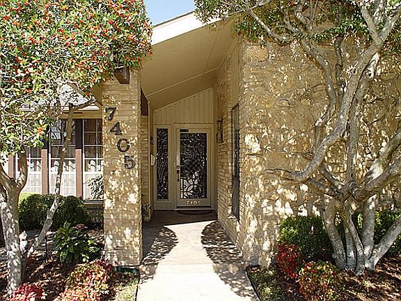 2nd image of 7405 La Manga Dr