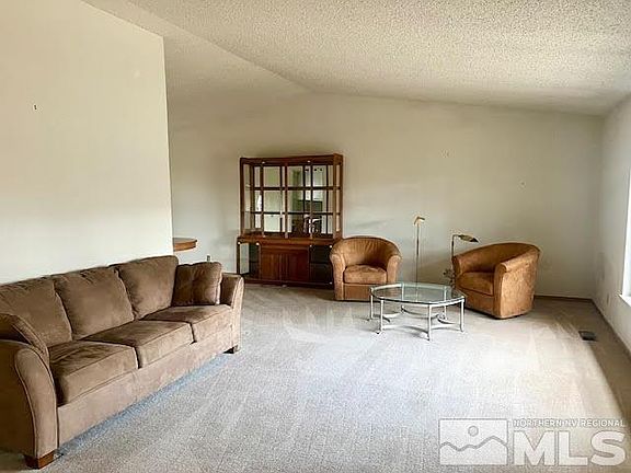 2nd image of 1125 La Viaduct Way