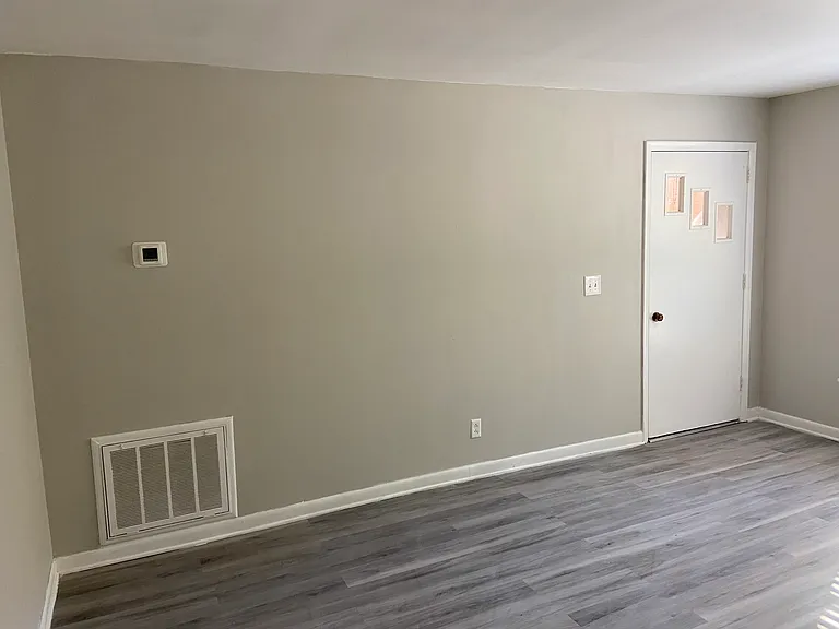 405 E Cedar St — Photo 11
