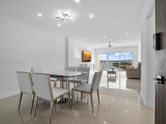 2nd image of 300 Bayview Dr APT 2108