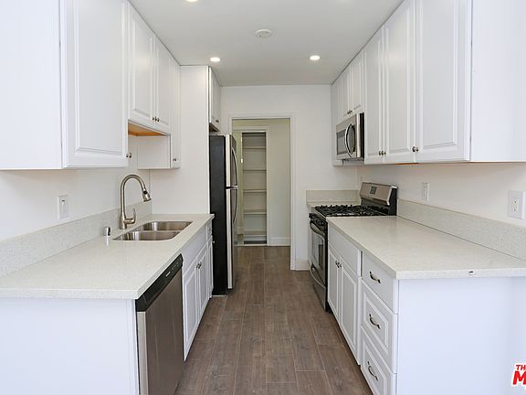 4th image of 255 N Union Ave APT 1