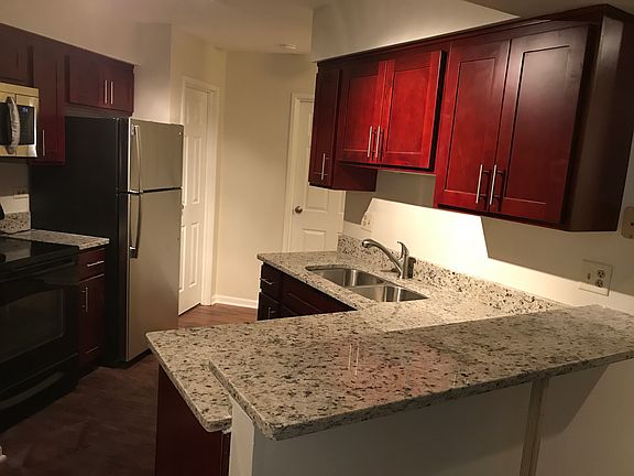 3rd image of 1353 E Wyndham Cir
