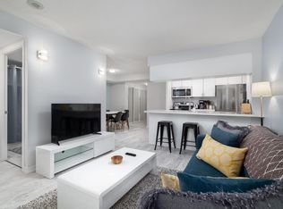 168 Simcoe St UNIT 513, Toronto, ON M5H 4C9