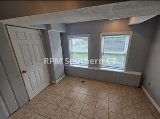 33 Evergreen Ave #1, Hamden, CT 06518
