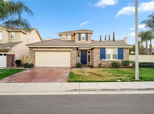 3963 Ash St, Lake Elsinore, CA 92530