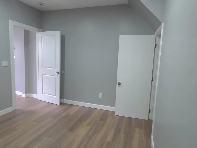 215 S Valley Ave #1 — Photo 10
