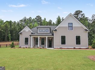 124 Ryeland Dr, Senoia, GA 30276