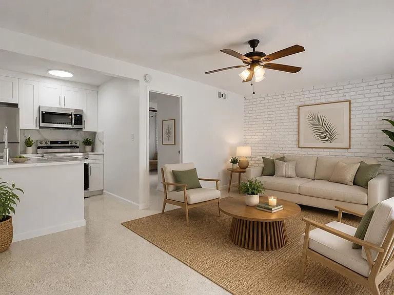 704 Omar Rd #6 — Photo 5