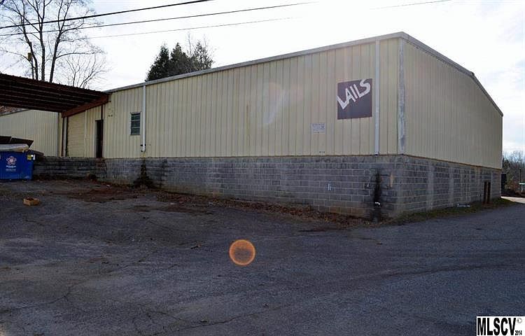 1st image of 2122 Haven Cir