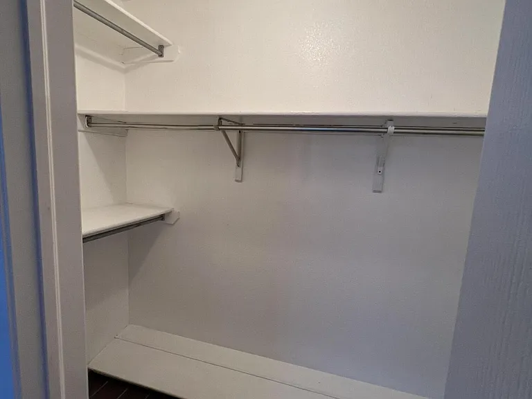 7115 Oval Rock Dr — Photo 20