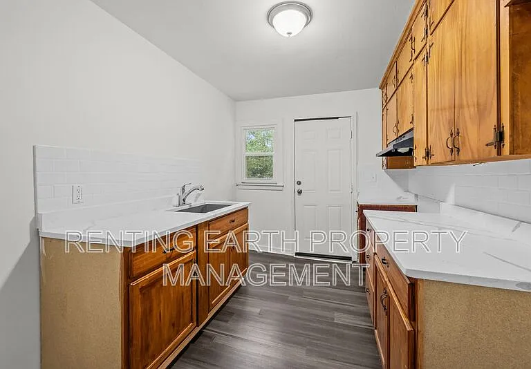 5025 43rd Pl N — Photo 12