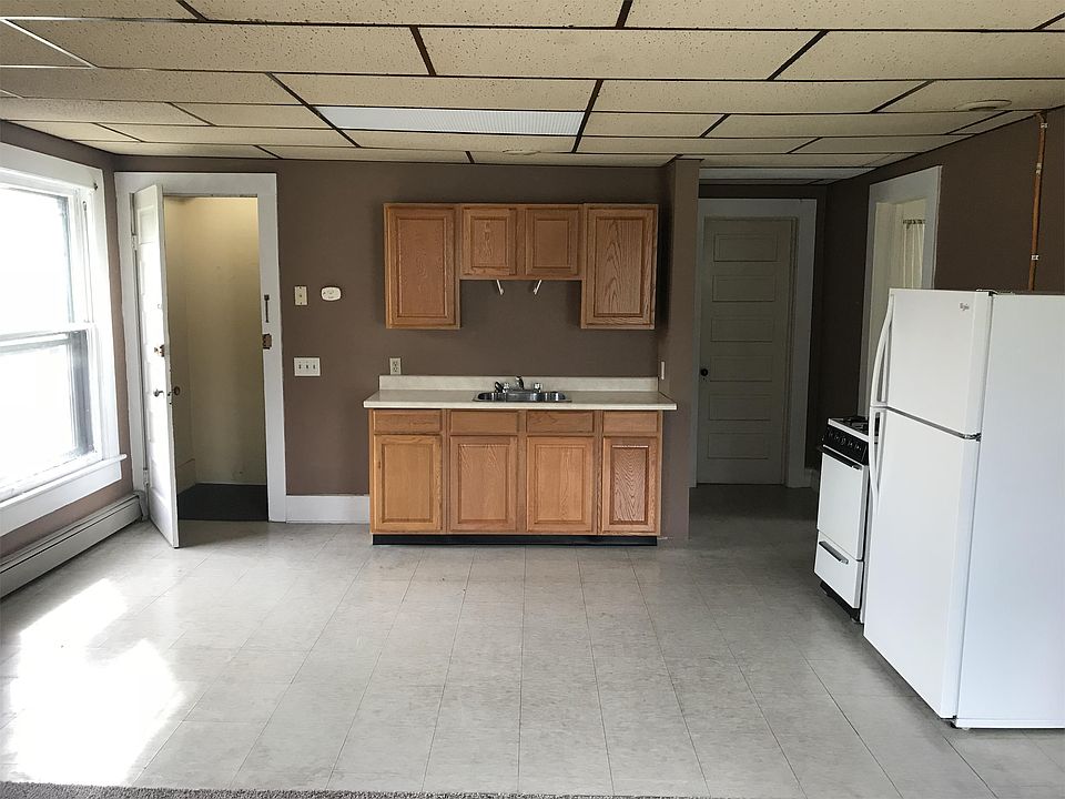 2nd image of 401 Conewango Ave APT 1A